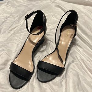 Black Nine West Wedges